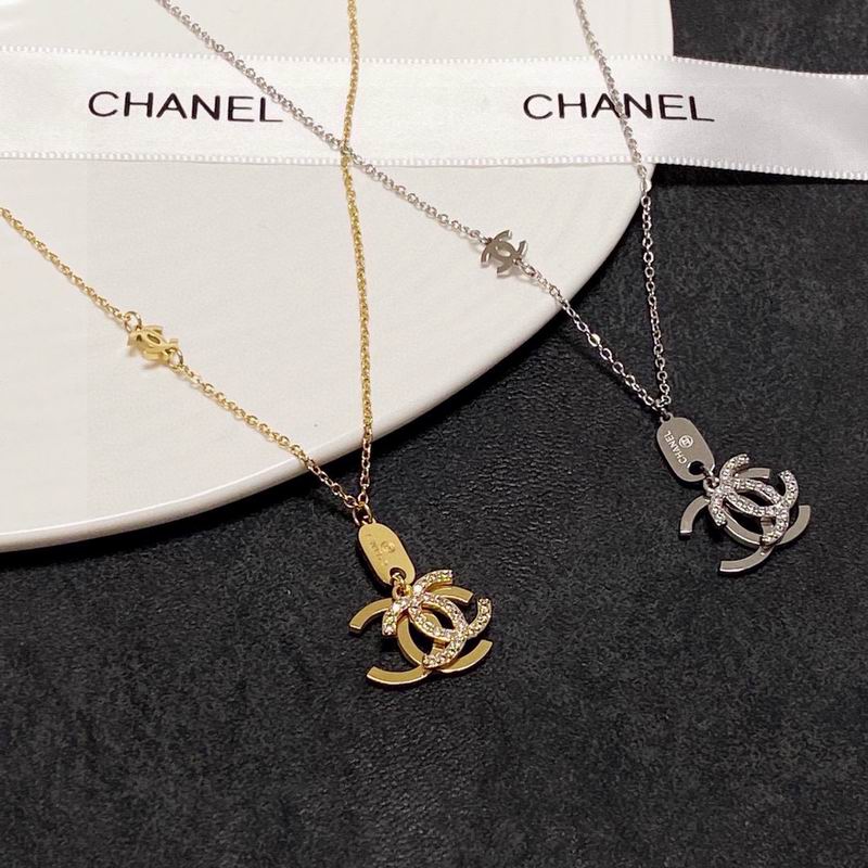 Chanel Necklace 06yxs129